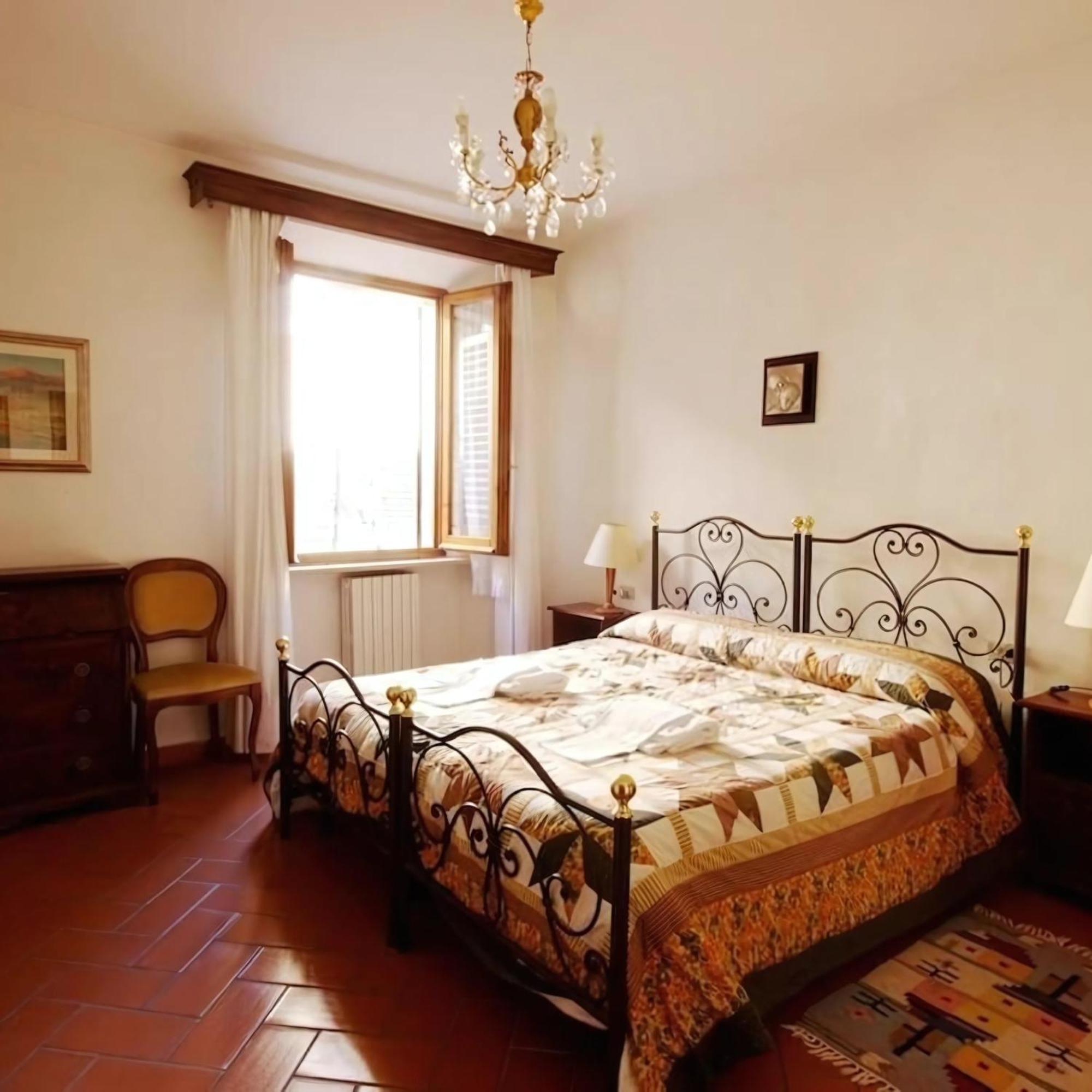 Locanda Il Pino Сан-Джиміньяно Екстер'єр фото